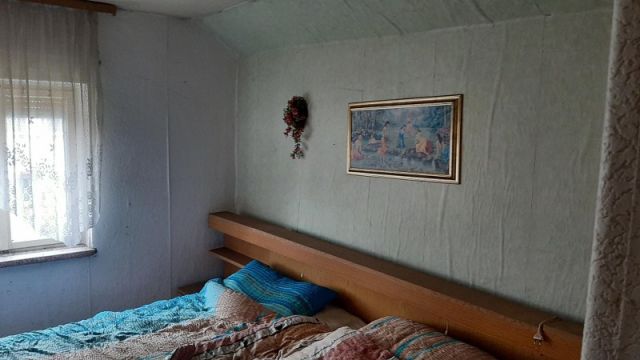 Innenansicht DG - Ruinöse Doppelhaushälfte mit Nebengebäude zwischen Magdeburg und Halle (Saale)