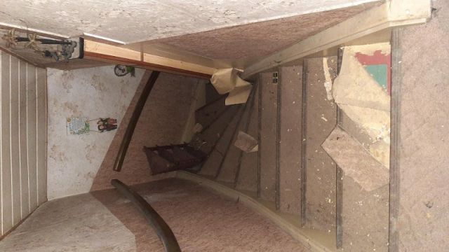 Innenansicht - Ruinöse Doppelhaushälfte mit Nebengebäude zwischen Magdeburg und Halle (Saale)