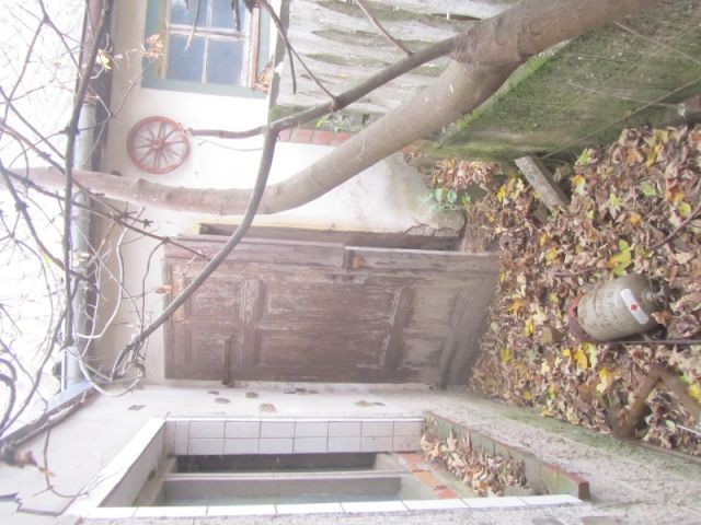 Verkaufsobjekt - Ruinöse Doppelhaushälfte mit Nebengebäude zwischen Magdeburg und Halle (Saale)