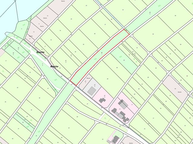 Lageskizze - Mit Wildwuchs und Büschen naturbelassene Fläche zwischen Weinbergen an der Mosel