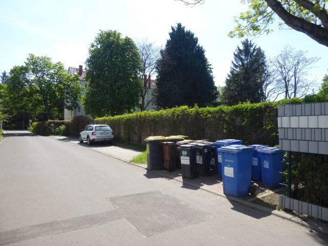 Lage des Verkaufsgegenstandes - Innerörtliche Fläche im Wohngebiet an der Großen Diesdorfer Straße**vertragslos genutzt und nicht öffentlich gewidmet**