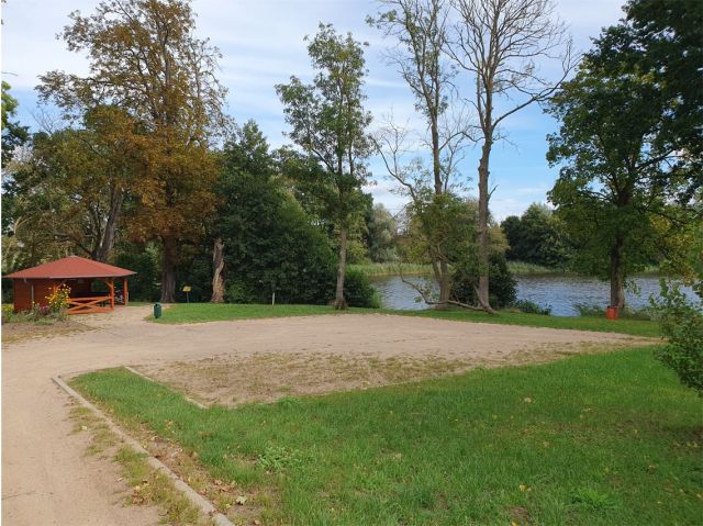 Blick auf den ca. 2 km entfernten Diestelower See mit Badestelle - Großes bis 30.09.2025 verpachtetes Freizeit-/Gartengrundstück in der Sternberger Seenlandschaft