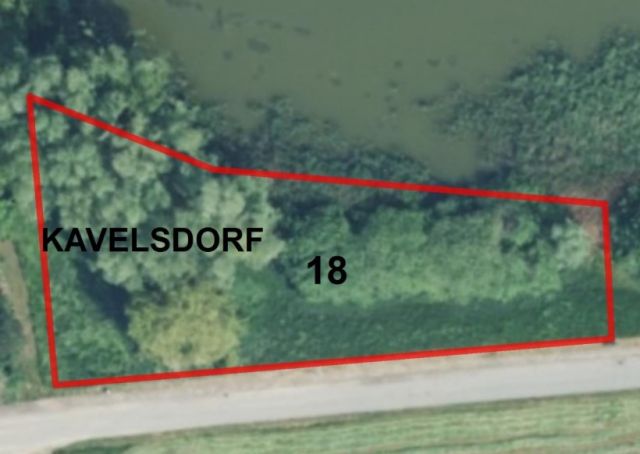 Lageskizze - Grundstück mit ca. 75 m Uferfront  am Kavelsdorfer See und neben Wohnbebauung * ca. 35 km südlich vom Darß