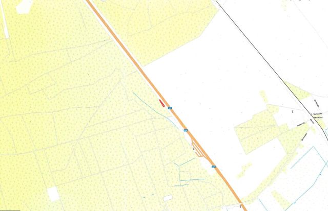Lage des Verkaufsgegenstandes - Autobahnbegleitende Waldrandfläche nördlich des Rastplatzes „Borker See“ an der A24