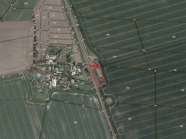 Umgebungsskizze - Vertragsfreie mit Wildwuchs und Gehölzen bewachsene Fläche an der Bahntrasse im Landkreis Mecklenburgische Seenplatte