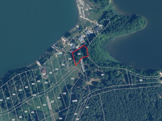 Lageskizze mit Luftbildunterlegung - Unbebautes Grundstück im Grünen am Pinnower See bei Schenkendöbern neben einem Wochenendhausgebiet