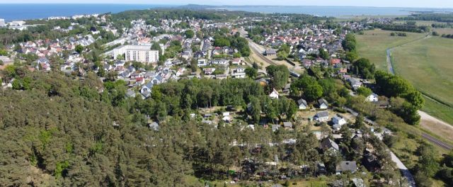 Blick über Zinnowitz - Waldfläche auf der Insel Usedom **nahe Ostseestrand von Zinnowitz**