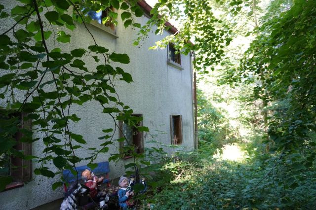 Verkaufsobjekt - Großes Grundstück mit baufälligem Wohnhaus in idyllischer, ruhiger Lage im Erzgebirge