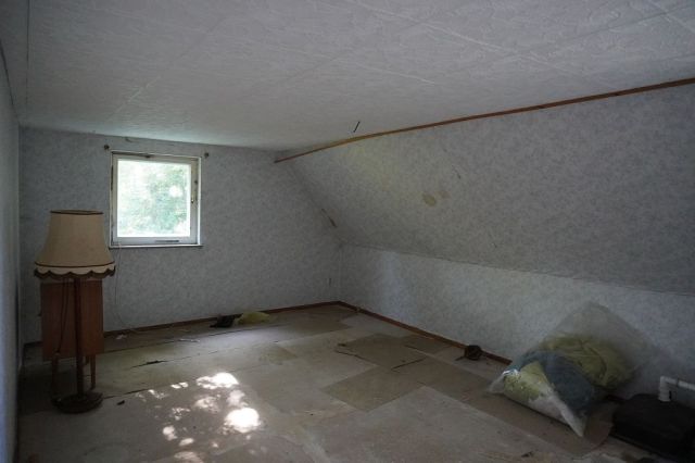 Innenansicht - Großes Grundstück mit baufälligem Wohnhaus in idyllischer, ruhiger Lage im Erzgebirge