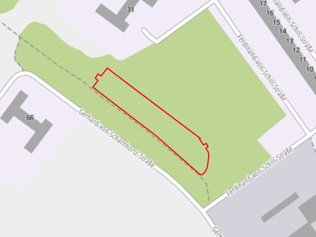 Lageskizze - Vertragsfreies, überwiegend mit Bäumen bewachsenes Grundstück **etwa 4 km westlich vom Badestrand Scheibe-See entfernt**