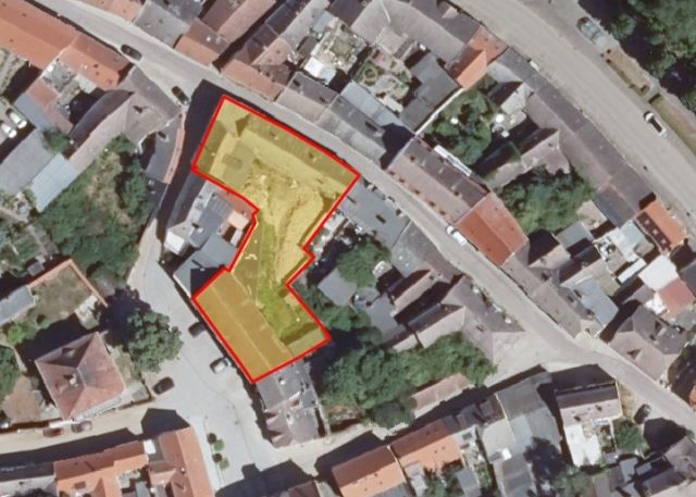 Lageskizze - Ehemaliger Kaufmannshof mit ruinösen Nebengebäuden *südlicher Altstadtbereich, ca. 40 km von der Hallenser Innenstadt entfernt*