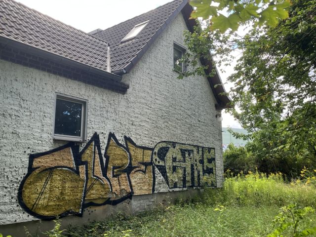 Nördliche Ansicht - Ehemaliges Einfamilienhaus mit Bungalow im Außenbereich von Mühlenbeck **leerstehend**