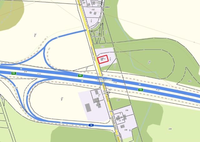 Lage des Verkaufsgegenstandes - Ehemaliges Einfamilienhaus mit Bungalow im Außenbereich von Mühlenbeck **leerstehend**