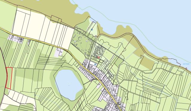 Lageskizze mit Umgebung - Über 1,2 Hektar vertragsfreie Waldfläche (mit etwa 60-jährigen Kiefern) **nahe dem Stettiner Haff und dem Grambiner Strand**