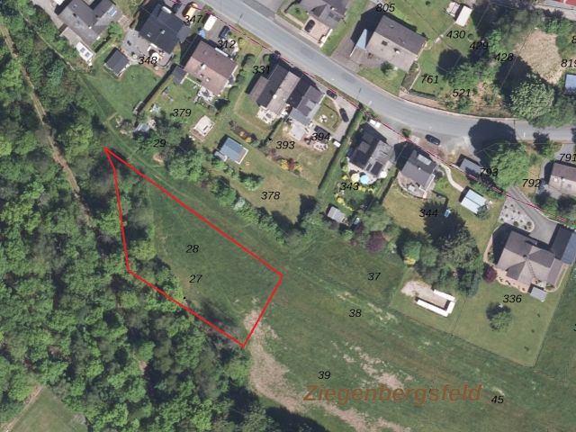 Lageskizze mit Luftbildunterlegung - Vertragsfreie Landwirtschaftsfläche hinter Wohnbebauung in Freudenberg