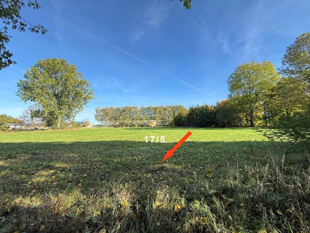 Blick auf Verkaufsfläche und Umgebung - Bis 30.09.2026 verpachtetes Grundstück in Ortslage ca. 16 km von Greifswald entfernt * lt. FNP teilweise Mischgebietsfläche