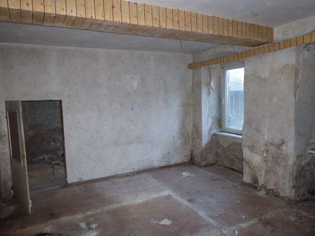Innenansicht TG - Teilweise vermietetes Mehrfamilienhaus mit Anbauten und Nebengelass in Mansfeld ** Jahresnettomiete ca. € 10.366 **