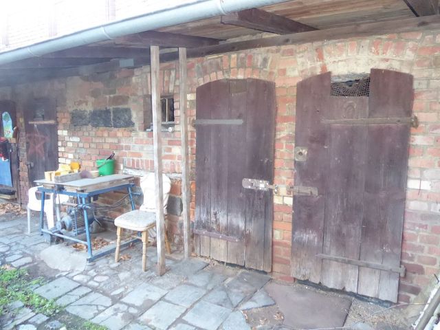 Blick auf Nebengelass Nord - Teilweise vermietetes Mehrfamilienhaus mit Anbauten und Nebengelass in Mansfeld ** Jahresnettomiete ca. € 10.366 **