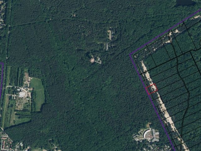 Lageskizze mit Umgebung und Luftbildunterlegung - Vertragsfreie Waldfläche im Waldgebiet Bieselheide **direkt an der Berliner Stadtgrenze**