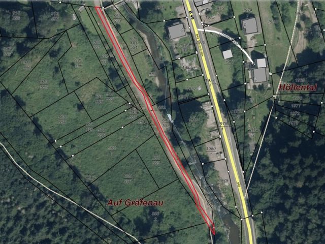 Lageskizze - Freifläche am ´Alfbach´ hinter der Wohnbebauung und nahe der ´Burg Arras´