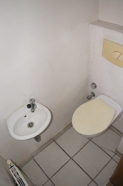 Separates WC - Bezugsfreie Gewerbeeinheit nahe dem Stadtzentrum von Zwickau