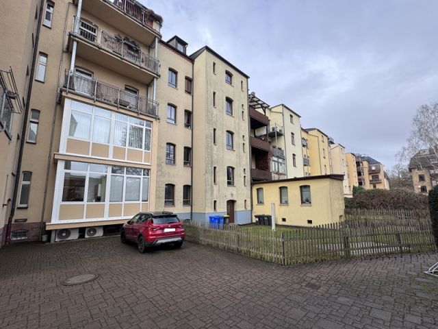 Rückansicht und Nachbarbebauung - Bezugsfreie Gewerbeeinheit nahe dem Stadtzentrum von Zwickau