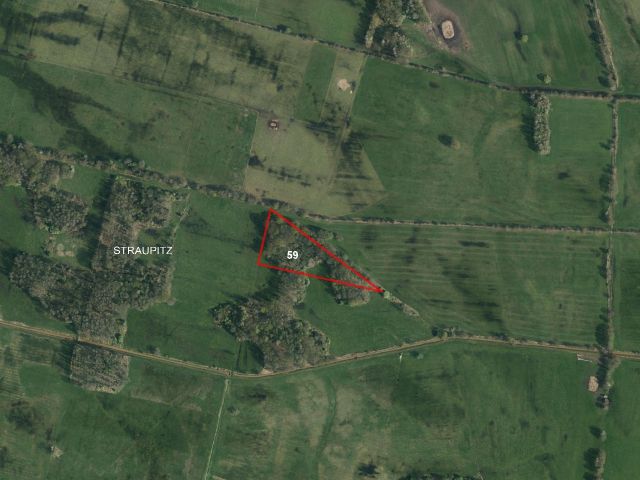 Lageskizze mit Luftbildunterlegung - Über 1,2 Hektar vertragsfreie Grünfläche im Spreewald **etwa 26 km von Cottbus entfernt**
