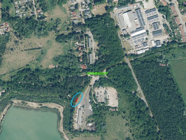 Lageskizze mit Umgebung und Luftbildunterlegung - Vertragsfreie Kleinstfläche etwa 1,5 km vom Tier-, Freizeit- und Saurierpark Germendorf entfernt