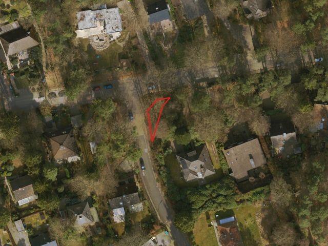 Lageskizze mit Umgebung und Luftbildunterlegung - Vertragsfreies Grundstück neben einem Einfamilienhaus in Hamburg-Eißendorf +einem der grünsten Stadtteile Hamburgs+