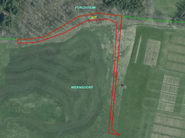 Lageskizze mit Luftbildunterlegung - Bis zum 30.09.2030 verpachtete Grünfläche/ Waldfläche **etwa 37 km vom Chemnitzer Zentrum entfernt**