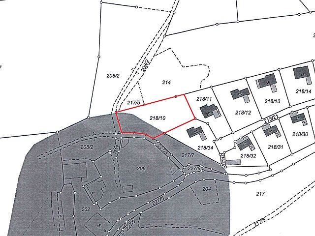 Lageskizze - Vertragsfreies Grundstück am Waldrand und hinter Wohnhäusern **ca. 46 km von der Regensburger Innenstadt entfernt**