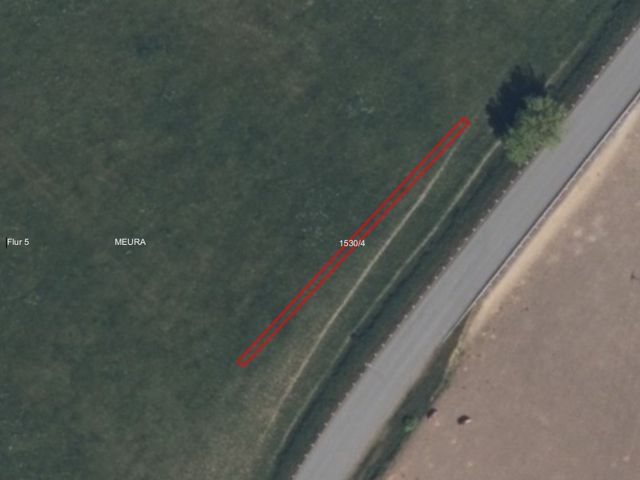 Meura - Lageskizze mit Luftbildunterlegung - 2 kleine, vertragsfreie Grundstücke (Wald- und Grünfläche) in Streulage