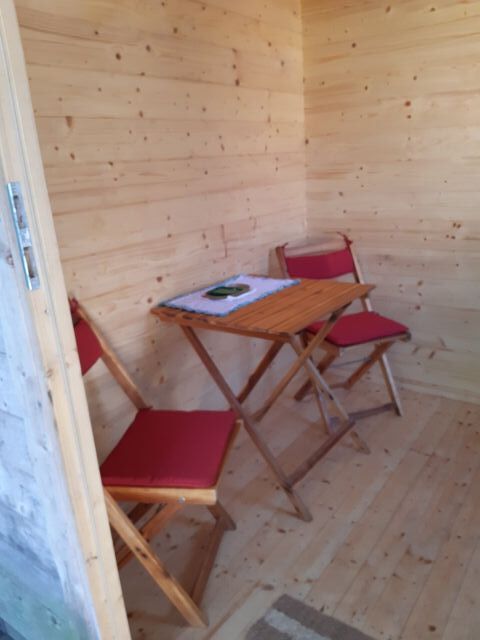 Innenansicht - Gartengrundstück mit kleinem Holzgartenhäuschen im Erholungsort Kleinschmalkalden im Thüringer Wald ** lt. FNP Mischgebiet