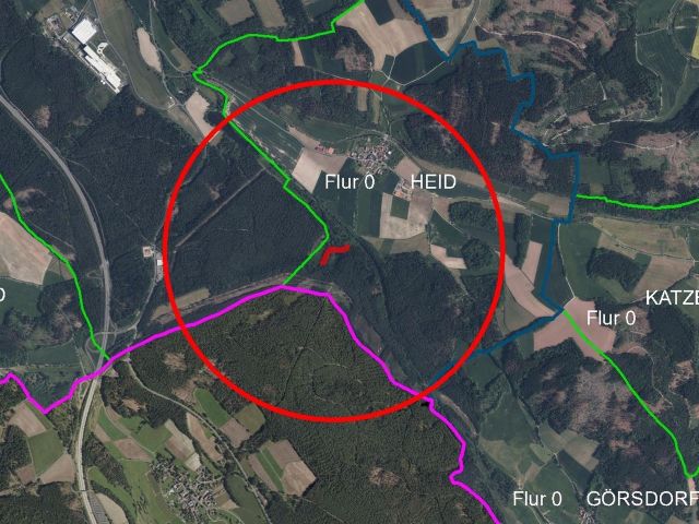 Lageskizze mit Umgebung und Luftbildunterlegung - FS 723-5 und 723-6 - Splitterflächen (Wege-, Grün, und Waldflächen) in Streulage **teilweise nahe der Bayerischen Landesgrenze** 