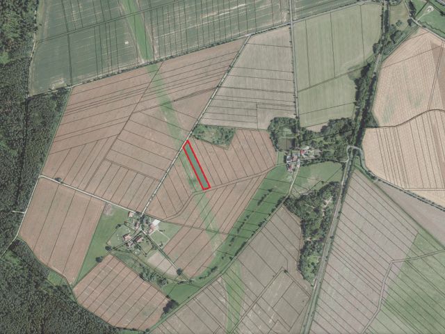 Lageskizze mit Umgebung und Luftbildunterlegung - 1/2 Miteigentumsanteil an einer verpachteten Landwirtschaftsfläche nordöstlich der Kleinsiedlung Hetzeberg