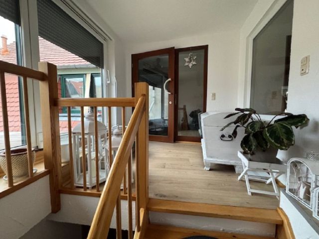 Innenansicht DG - Vermietetes Wohn- und Geschäftshaus in zentraler Innenstadtlage * mit einer Jahresnettomiete von 13.110 € und einer PV-Anlage *