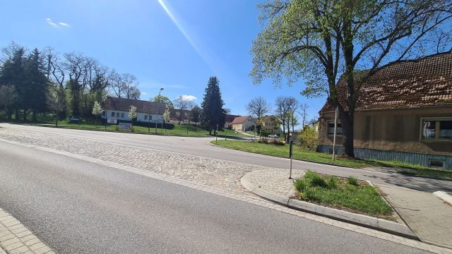 Blick auf die Umgebung - Vertragsfreies Grundstück etwa 10 km von der Stadtgrenze Frankfurt (Oder) entfernt **teilweise Lage im Innenbereich**