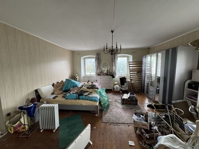 Innenansicht OG - Leerstehendes Wohnhaus in Zentrumslage von Arzberg