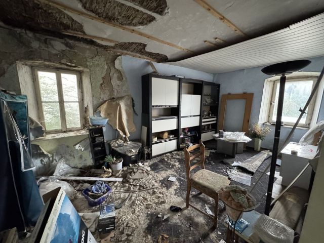 Innenansicht OG - Leerstehendes Wohnhaus in Zentrumslage von Arzberg