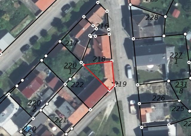 Lageskizze mit Luftbildunterlegung - Ruinöses Einfamilienhaus mit kleinem Garten **rund 27 km von der Weimarer Altstadt entfernt**