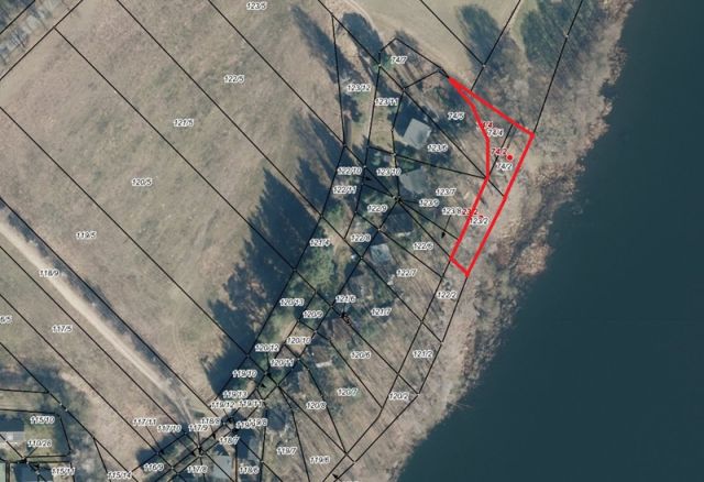 Lageskizze - Vertragsfreie Erholungsfläche in unmittelbarer Ufernähe zum Settiner See **ca. 24 km von Schwerin entfernt**