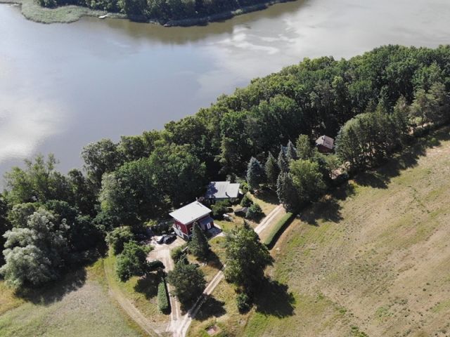 Blick auf Verkaufsfläche und Umgebung - Vertragsfreie Erholungsfläche in unmittelbarer Ufernähe zum Settiner See **ca. 24 km von Schwerin entfernt**