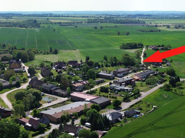 Lage Verkaufsfläche und Umgebung - Grundstück mit leerstehender Garage & vertragslos genutztem Garten nebst Bungalow *in der Uckermärkischen Seenlandschaft*