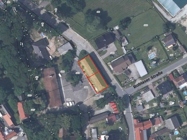 Lageskizze mit Luftbildunterlegung - Ehemaliges vertragsfreies Wohn- und Lagerhaus **unweit der Landesgrenze zu Thüringen**