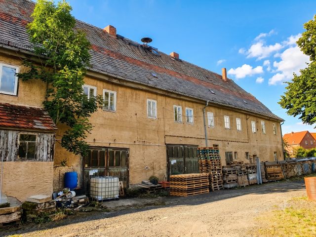 Verkaufsobjekt - Ehemaliges vertragsfreies Wohn- und Lagerhaus **unweit der Landesgrenze zu Thüringen**