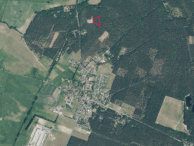 Lageskizze mit Umgebung und Luftbildunterlegung - Über 1 Hektar vertragsfreie Waldfläche in Nauen ++ im Berliner Speckgürtel ++