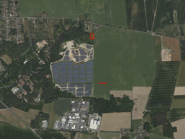 Lageskizze mit Luftbildunterlegung - Vertragsfreie Waldfläche (etwa 3.986 m²) und vertragslos genutztes Grundstück (etwa 488 m²)