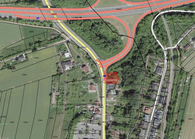 Lageskizze mit Umgebung und Luftbildunterlegung - Unbebautes Grundstück neben Wohnbebauung **lt. Flächennutzungsplan Wohnbaufläche - etwa 15 km von Kaiserslautern entfernt**