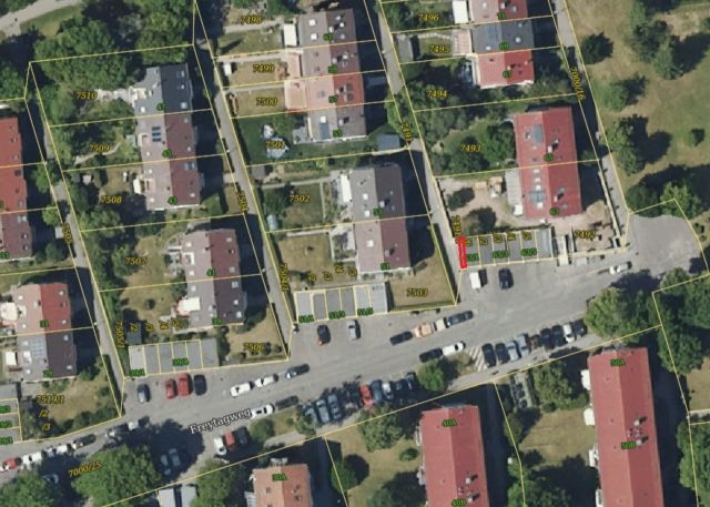 Lageskizze mit Umgebung und Luftbildunterlegung - Grundstück bebaut mit einer Mülltonnenanlage zentral im Wohngebiet von Stuttgart- Fasanenhof´