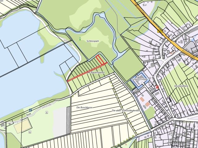Lageskizze mit Umgebung - Flurstück 484 und Wegeflurstück - Vertragsfreie Waldfläche nahe dem Baggersee & dem Schloss Gusow